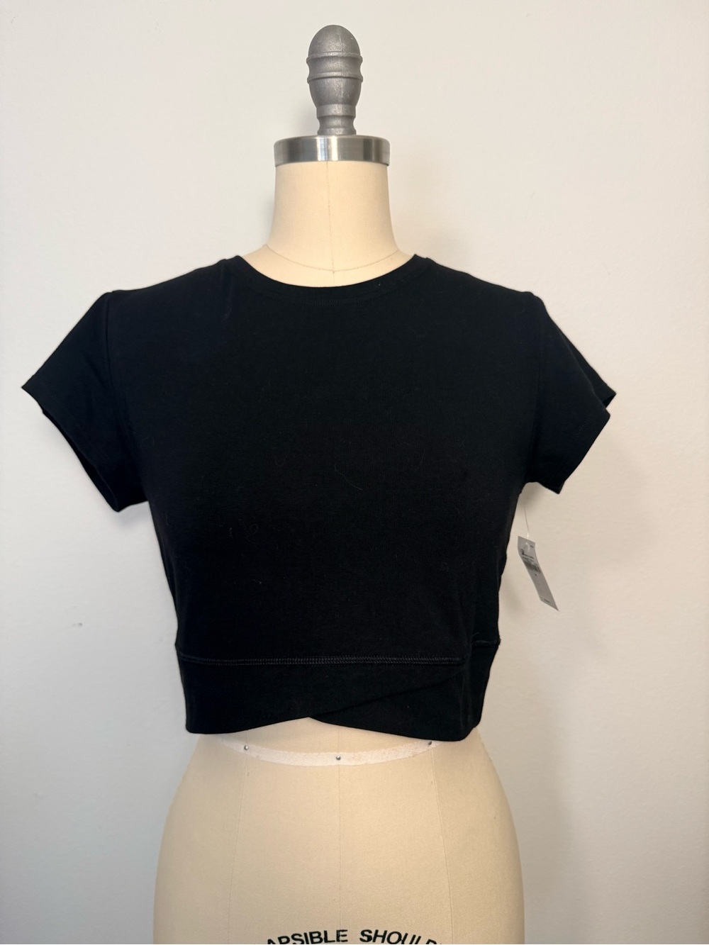 Black Cropped Crew Neck Tee